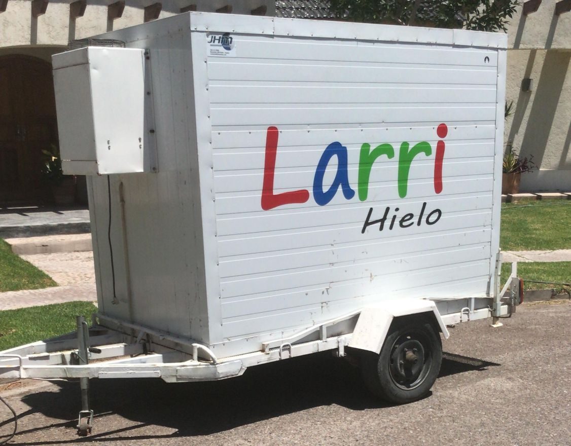 Cámara frigorífica móvil Larri Hielo sobre tráiler